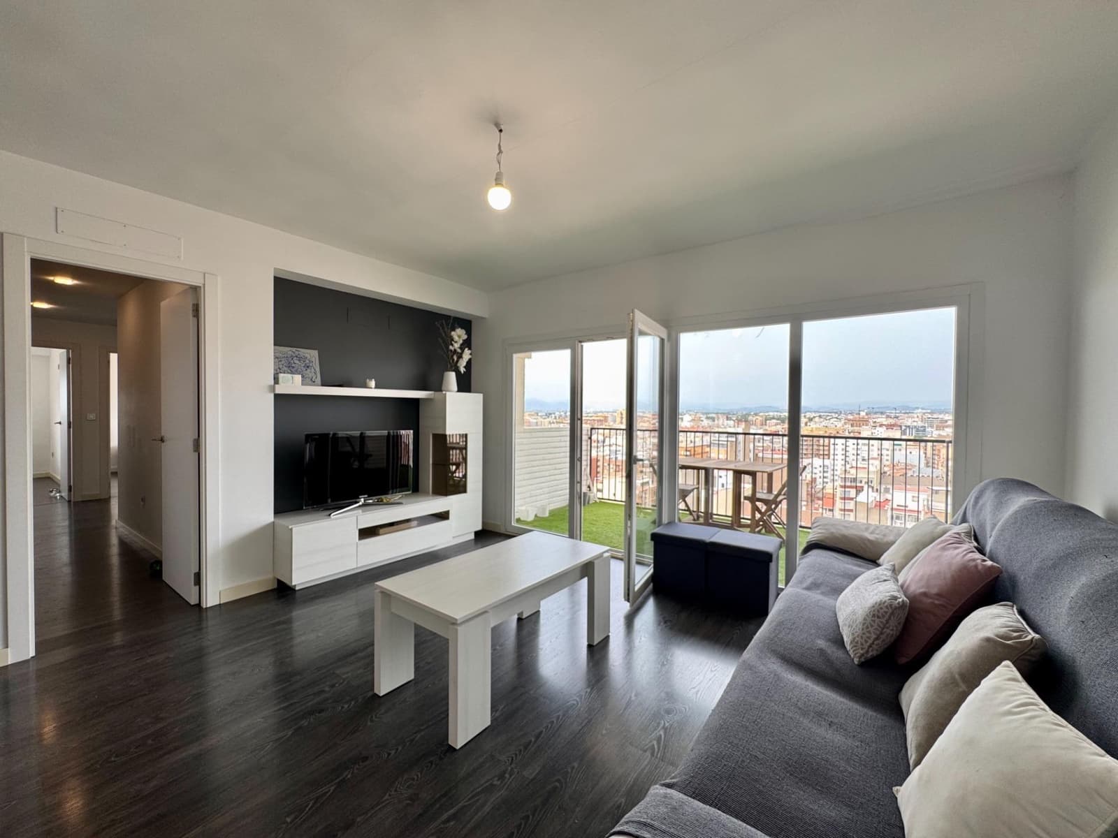 3 bedroom Flat for rent in Castello de la Plana - € 1,200 (Ref: 9977299)