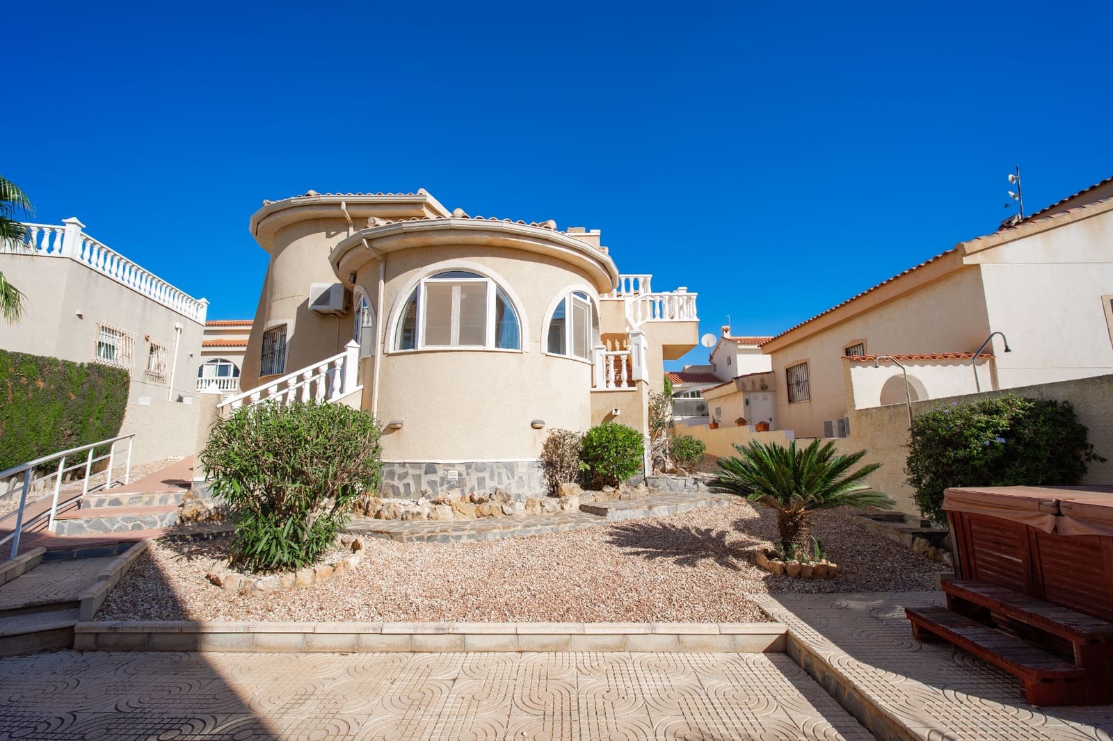 2 slaapkamer Villa te koop in Ciudad Quesada - € 245.000 (Ref: 10000979)