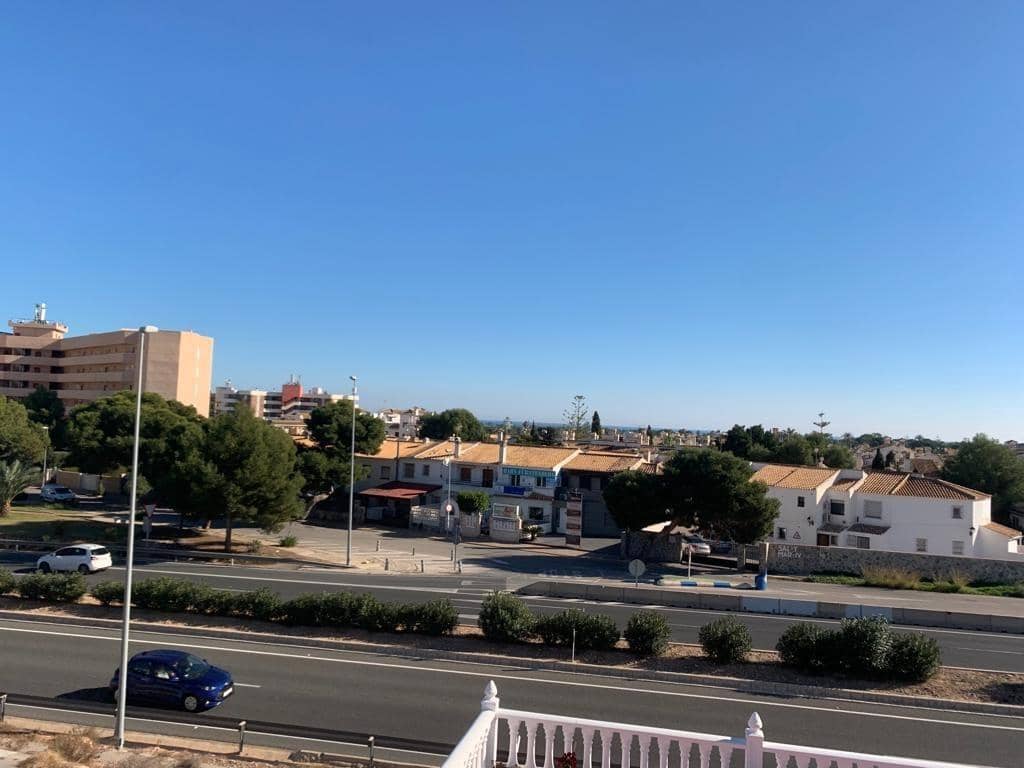 4 Zimmer Villa zu verkaufen in Orihuela Costa mit Garage - 820.000 € (Ref: 10006094)