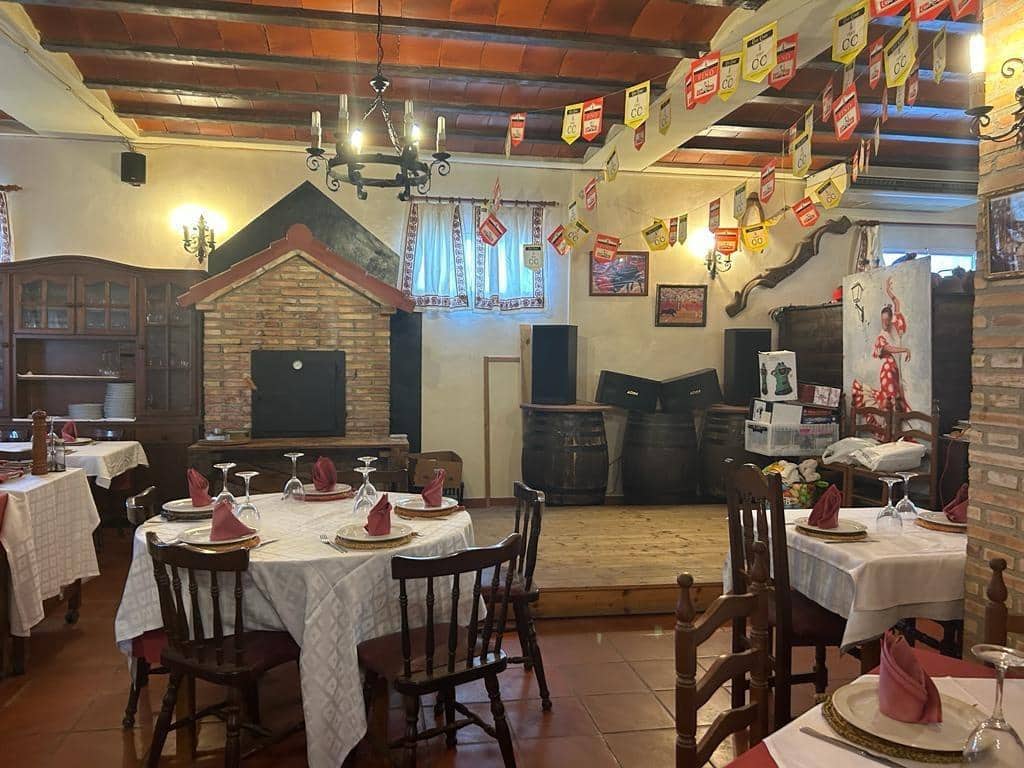 4 Zimmer Villa zu verkaufen in Orihuela Costa mit Garage - 820.000 € (Ref: 10006094)
