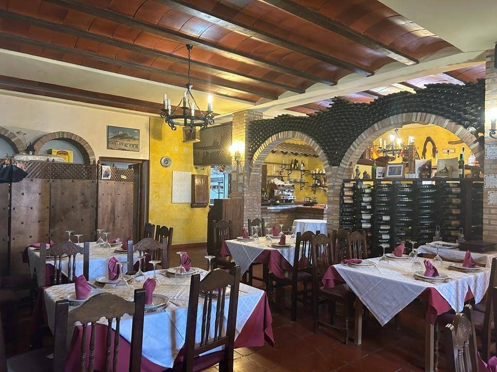 4 Zimmer Villa zu verkaufen in Orihuela Costa mit Garage - 820.000 € (Ref: 10006094)