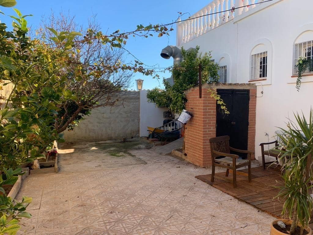 4 Zimmer Villa zu verkaufen in Orihuela Costa mit Garage - 820.000 € (Ref: 10006094)