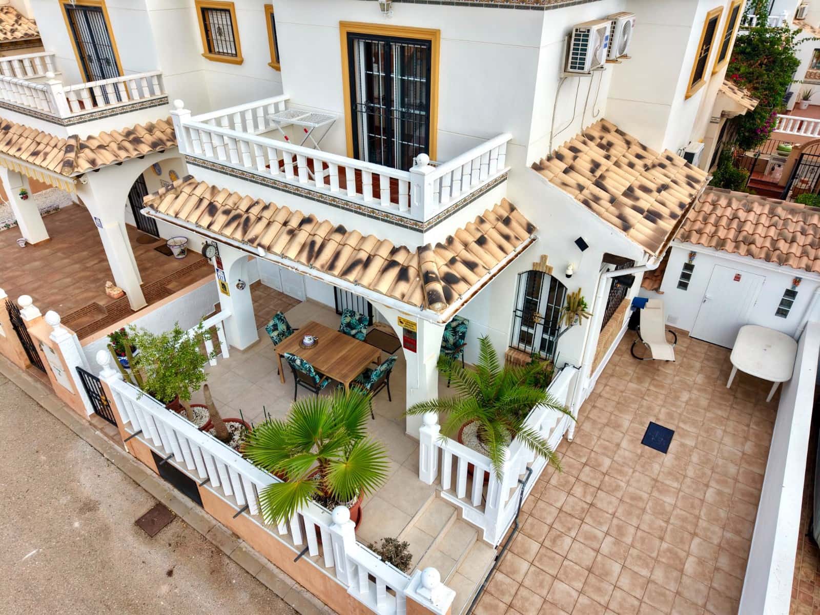 2 soverom Kjedet enebolig til salgs i Orihuela Costa - € 239 000 (Ref: 10018099)
