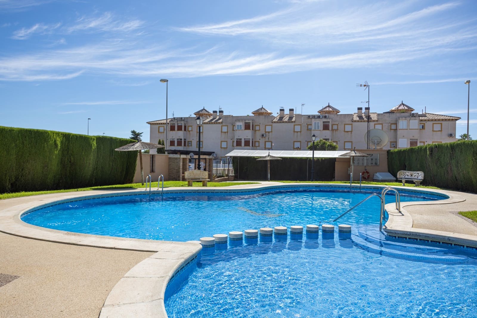 2 soverom Kjedet enebolig til salgs i Orihuela Costa - € 239 000 (Ref: 10018099)
