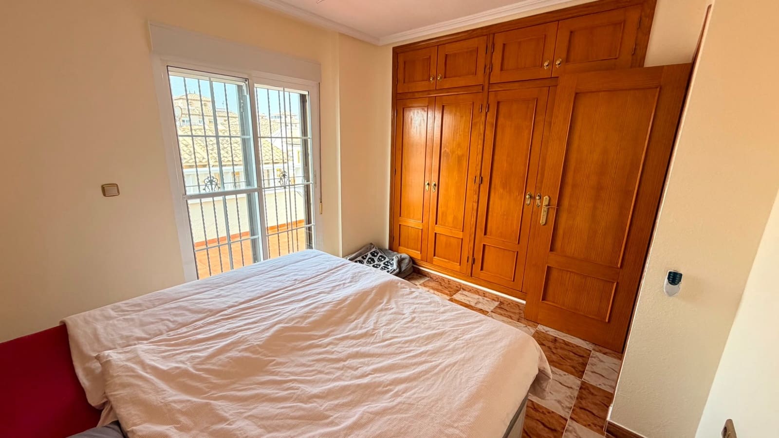 2 soverom Kjedet enebolig til salgs i Orihuela Costa - € 239 000 (Ref: 10018099)