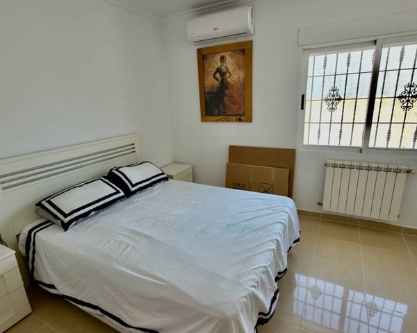 4 chambre Villa/Maison à vendre à Ciudad Quesada, Rojales avec piscine garage - 650 000 € (Ref: 10023236)