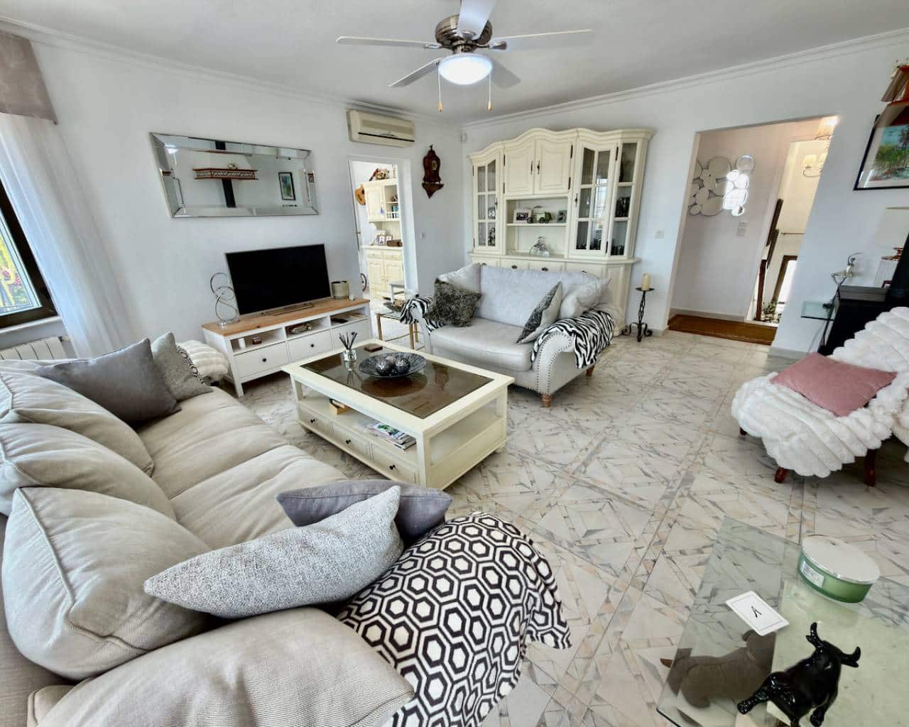Chalet de 5 habitaciones en Ciudad Quesada en venta con piscina garaje - 950.000 € (Ref: 10023239)