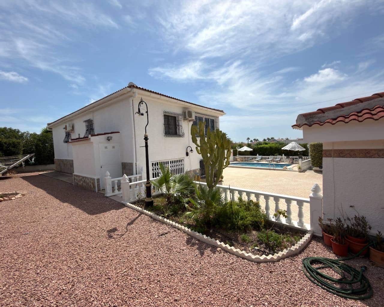 Chalet de 5 habitaciones en Ciudad Quesada en venta con piscina garaje - 950.000 € (Ref: 10023239)