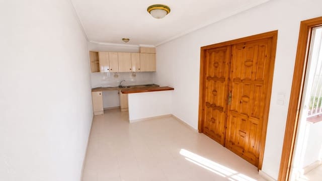 1 chambre Appartement à vendre à Alicante ville - 105 000 € (Ref: 10023241)