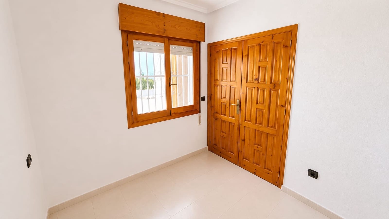 1 sypialnia Apartament na sprzedaż w Miasto Alicante / Alacant - 105 000 € (Ref: 10023241)