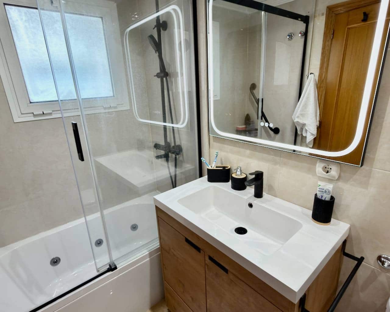 3 sypialnia Apartament na sprzedaż w Catral z basenem garażem - 240 000 € (Ref: 10035828)