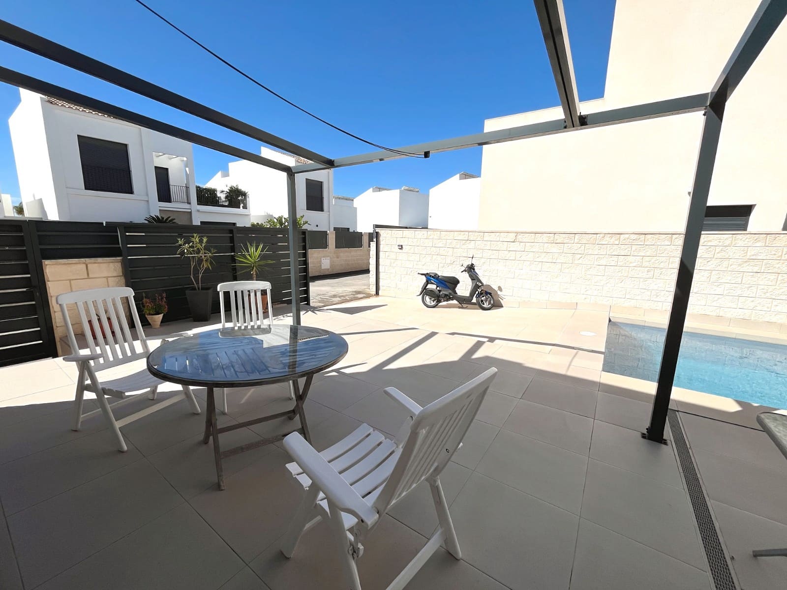 3 camera da letto Villetta Bifamiliare in vendita in Ciudad Quesada con piscina - 409.500 € (Rif: 10057386)