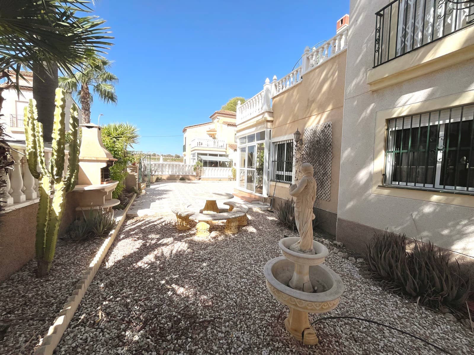 3 Zimmer Villa zu verkaufen in Algorfa mit Pool - 255.000 € (Ref: 10060760)