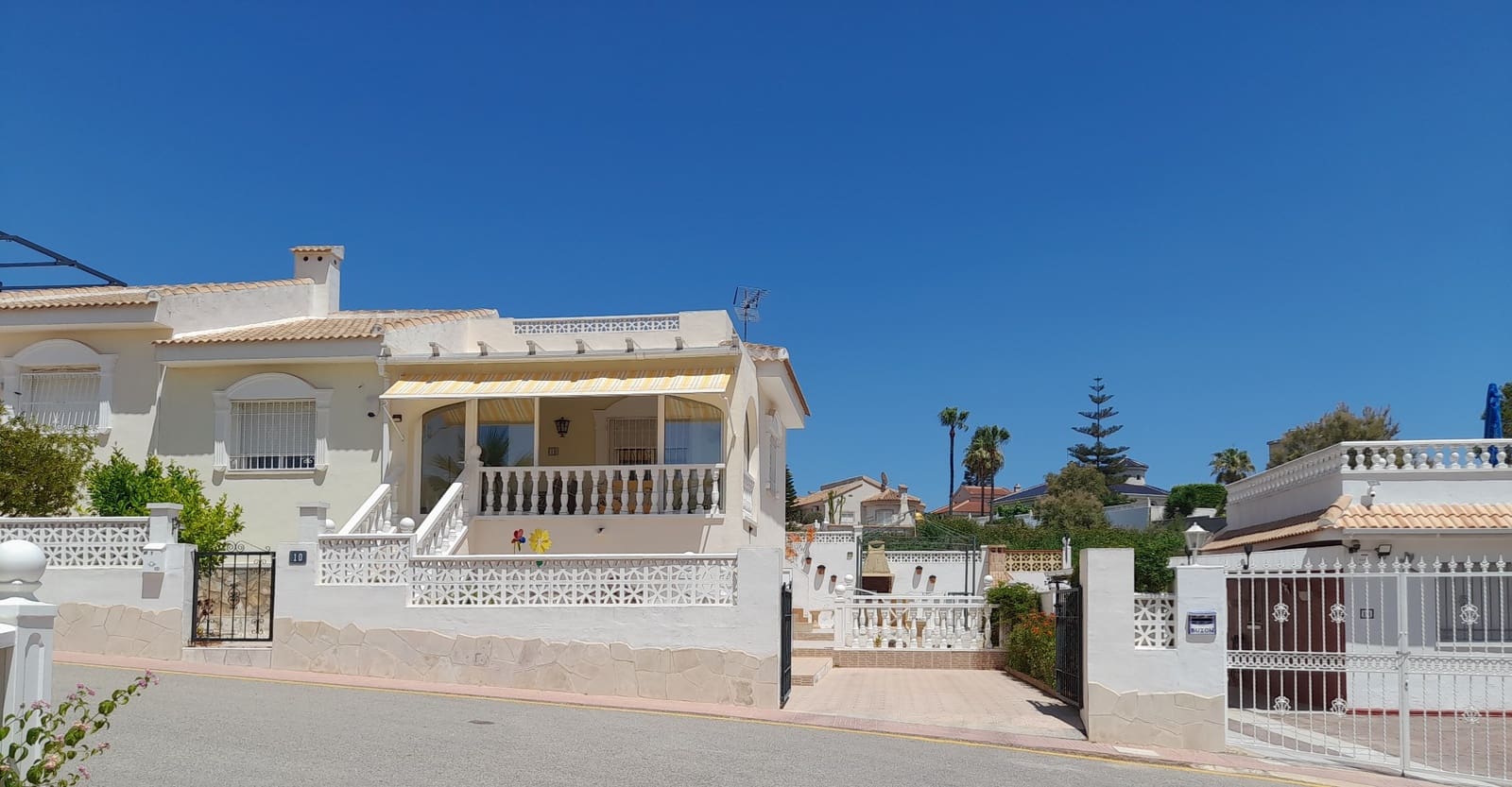 2 quarto Bungalow para venda em Ciudad Quesada com piscina - 219 000 € (Ref: 10079078)