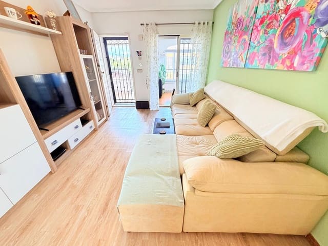 2 bedroom Penthouse for sale in Los Montesinos - € 135,000 (Ref: 10095342)