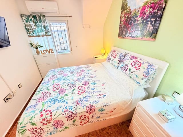 2 bedroom Penthouse for sale in Los Montesinos - € 135,000 (Ref: 10095342)