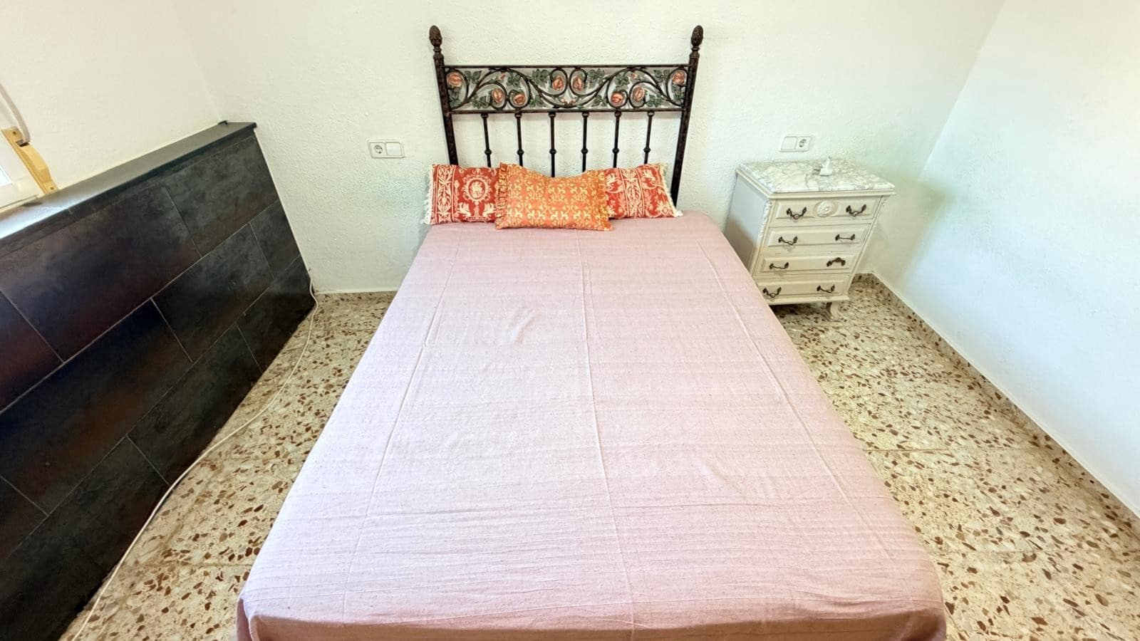 4 bedroom Villa for sale in Crevillente / Crevillent with pool garage - € 300,000 (Ref: 10111122)