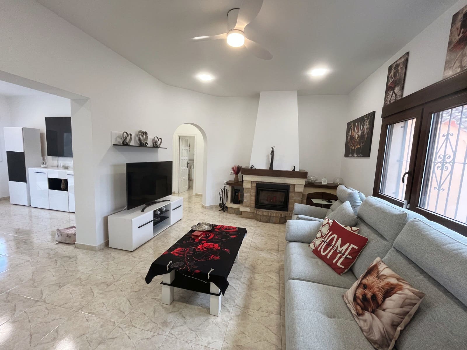 3 soverom Villa til salgs i Daya Vieja med svømmebasseng garasje - € 650 000 (Ref: 10132311)