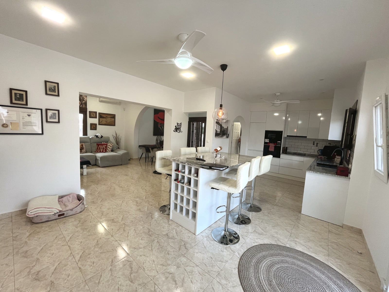 3 soverom Villa til salgs i Daya Vieja med svømmebasseng garasje - € 650 000 (Ref: 10132311)