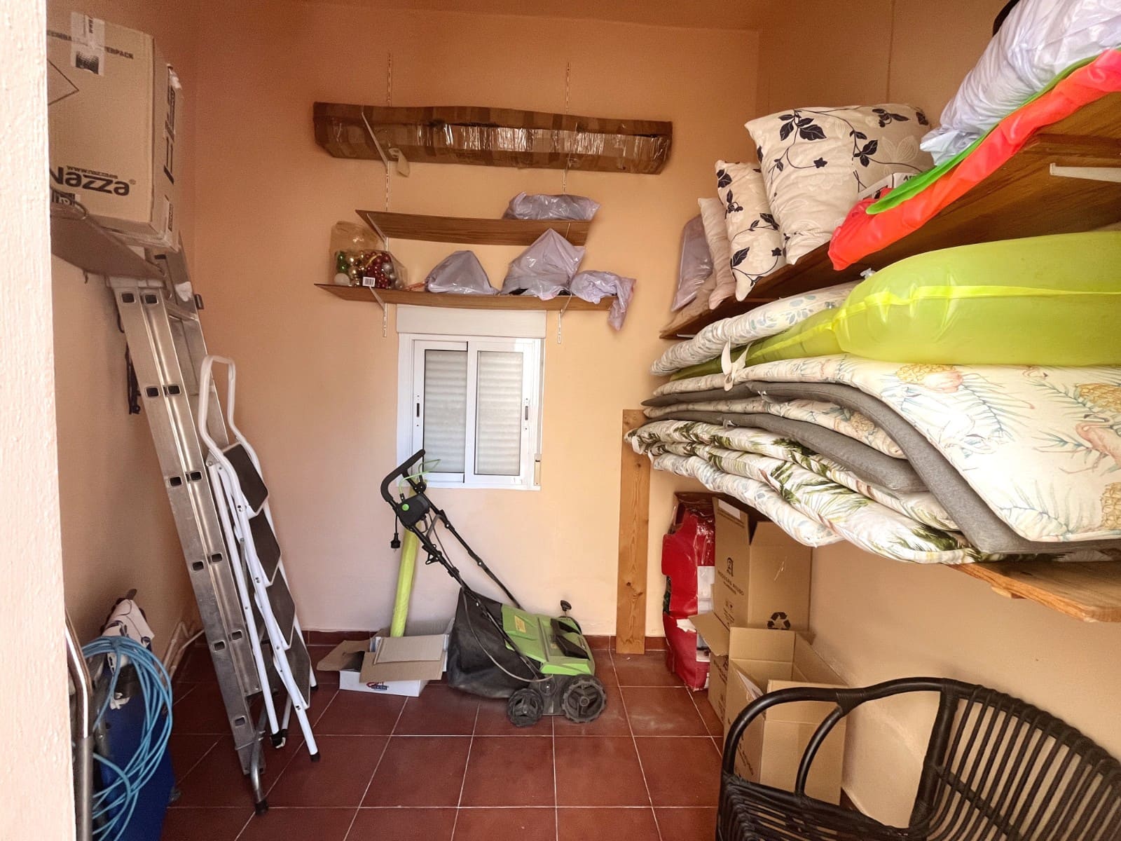 3 soverom Villa til salgs i Daya Vieja med svømmebasseng garasje - € 650 000 (Ref: 10132311)