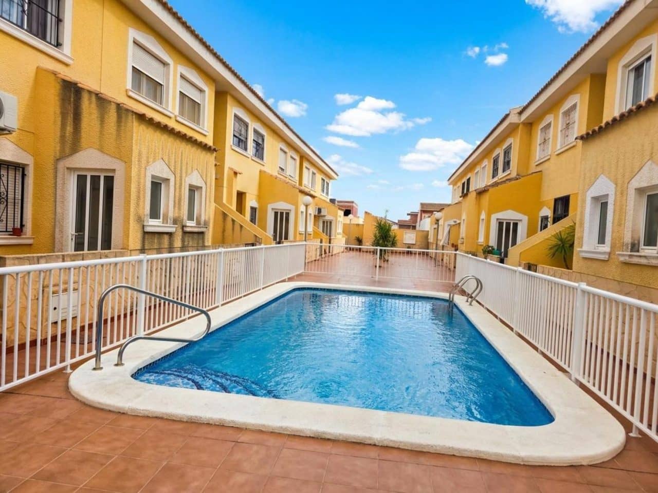 2 slaapkamer Appartement te koop in Formentera del Segura - € 139.000 (Ref: 10160312)