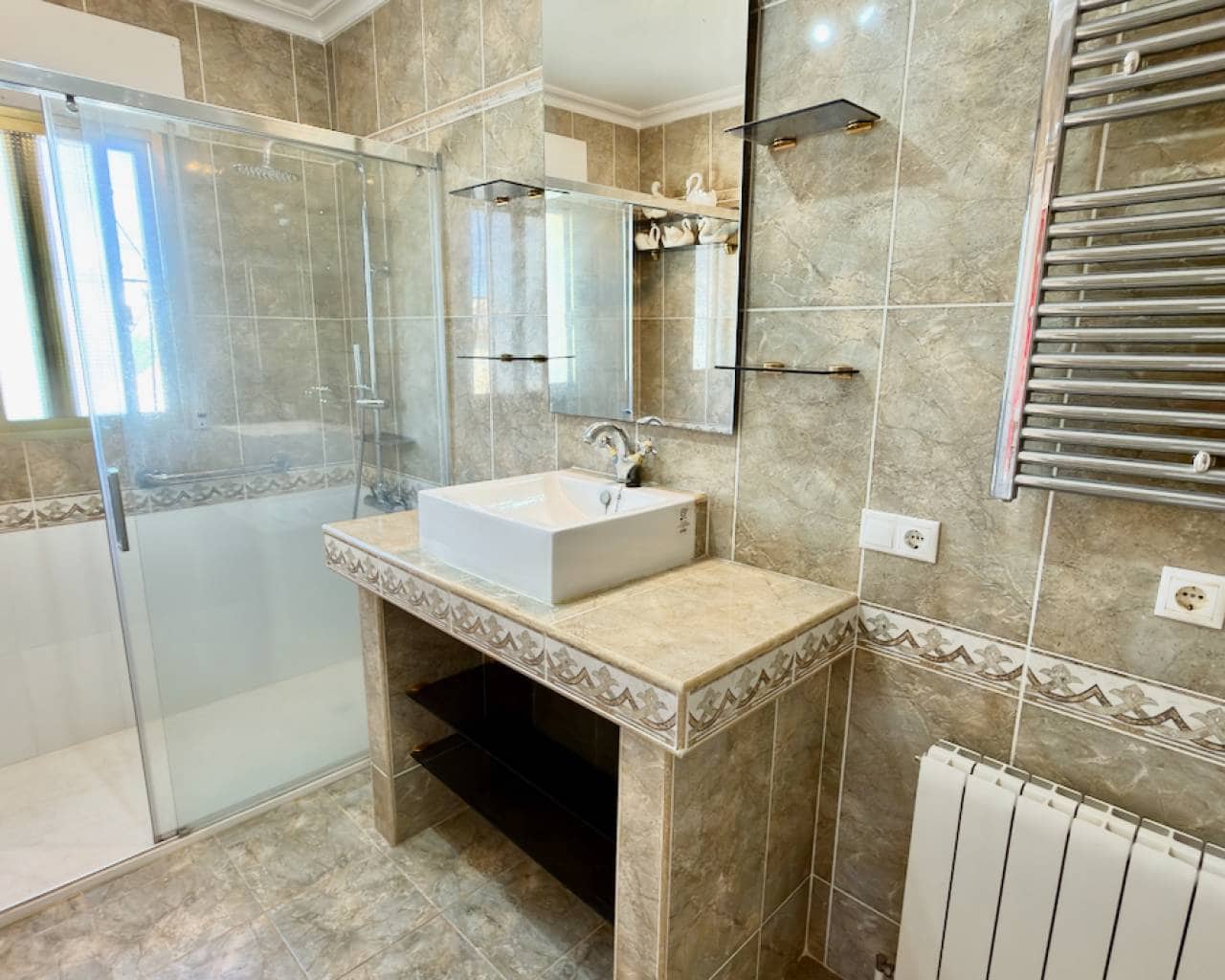 3 chambre Villa/Maison à vendre à Ciudad Quesada avec piscine garage - 600 000 € (Ref: 10160315)