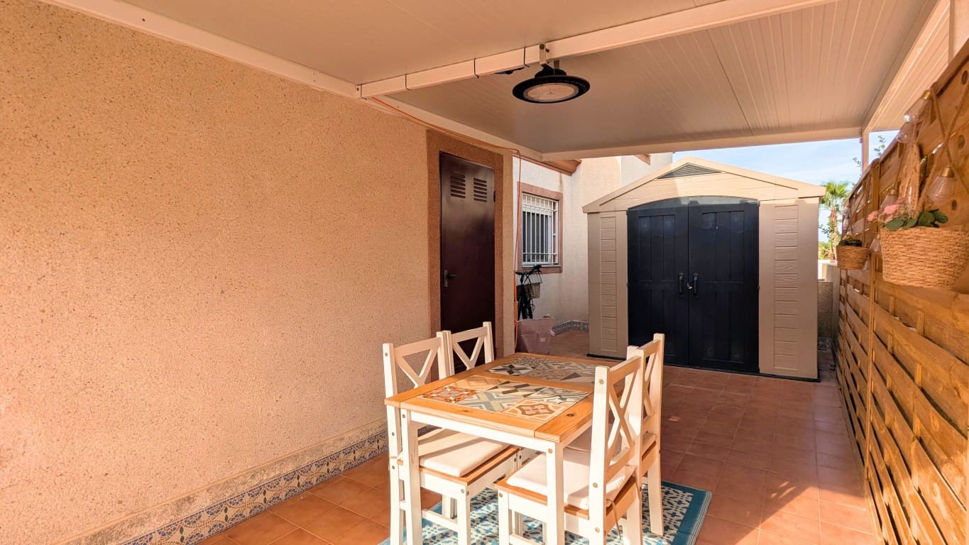 2 bedroom Semi-detached Villa for sale in San Fulgencio with pool - € 189,000 (Ref: 10160321)