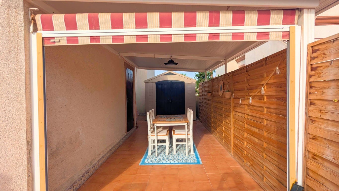 2 bedroom Semi-detached Villa for sale in San Fulgencio with pool - € 189,000 (Ref: 10160321)