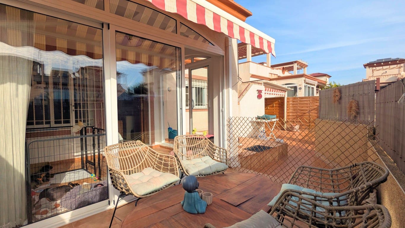 2 bedroom Semi-detached Villa for sale in San Fulgencio with pool - € 189,000 (Ref: 10160321)