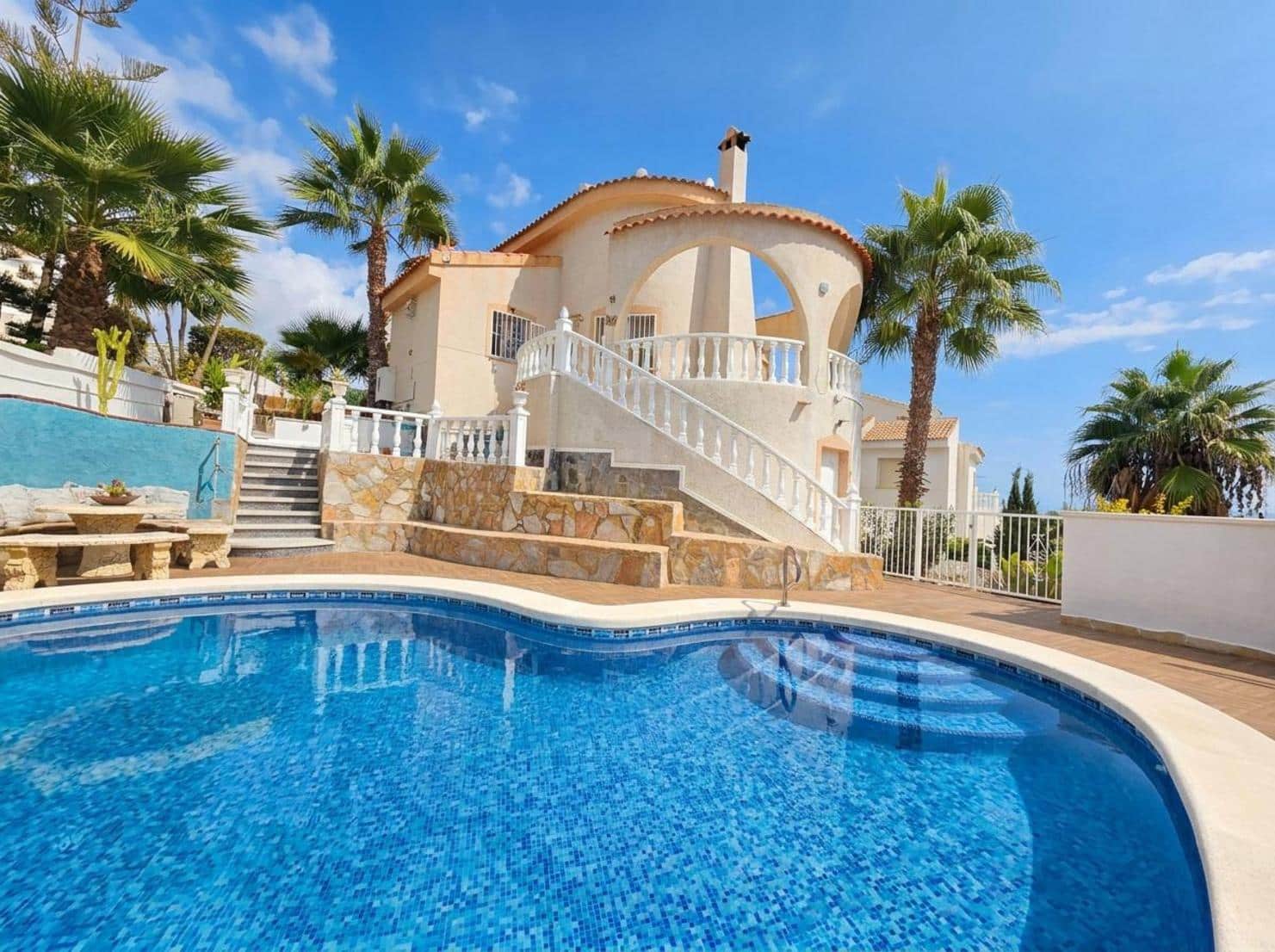 3 bedroom Villa for sale in Rojales with pool garage - € 385,000 (Ref: 10165775)