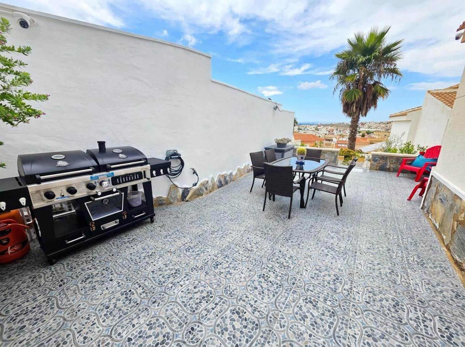 3 bedroom Villa for sale in Rojales with pool garage - € 385,000 (Ref: 10165775)