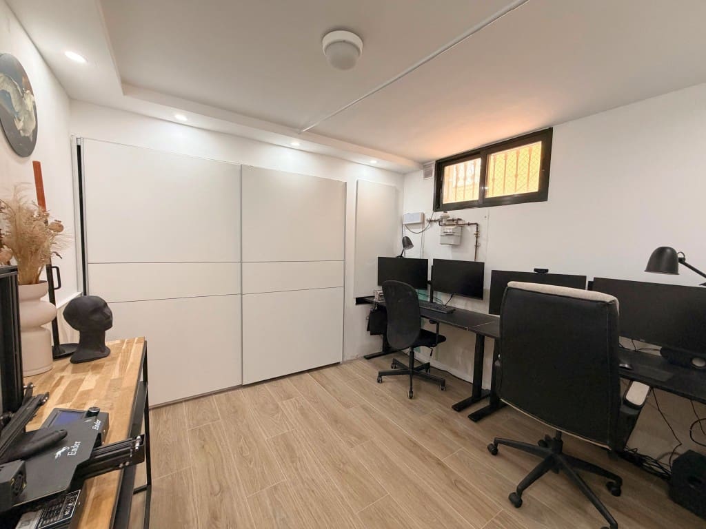 4 makuuhuone Huvila myytävänä paikassa Lo Crispin mukana uima-altaan - 349 000 € (Ref: 10174264)