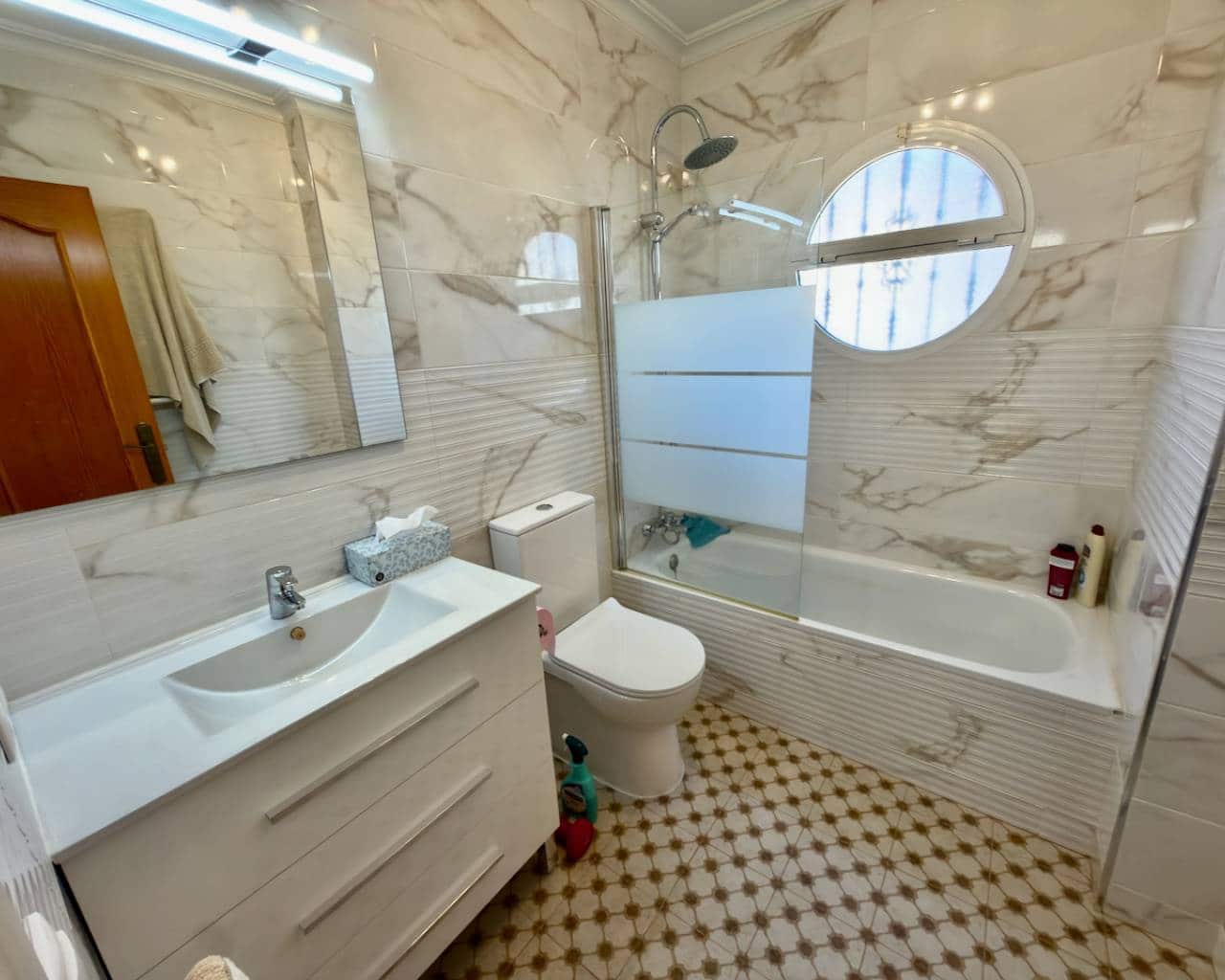 3 Zimmer Villa zu verkaufen in Guardamar del Segura mit Pool Garage - 399.995 € (Ref: 10180731)