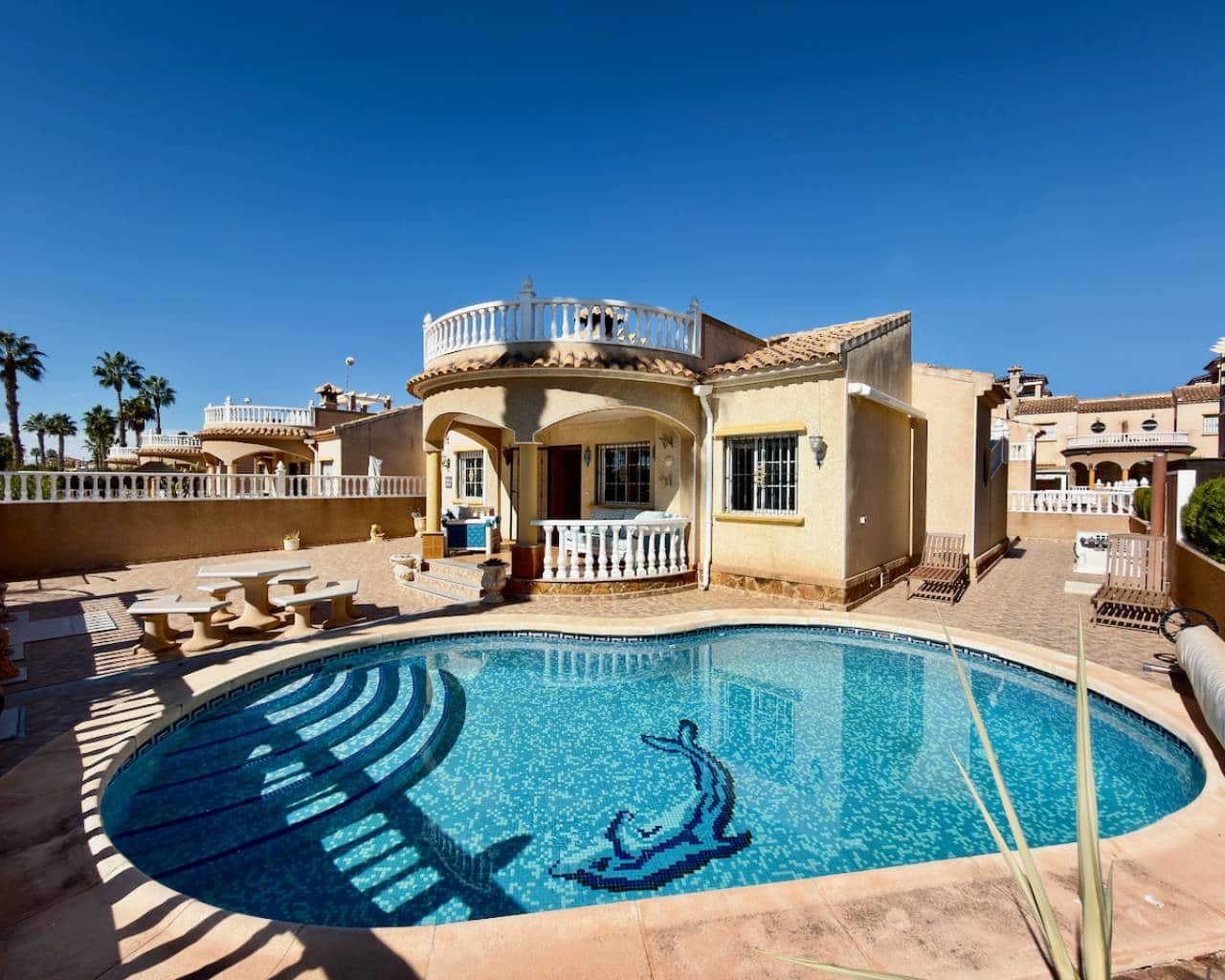 3 Zimmer Villa zu verkaufen in Guardamar del Segura mit Pool Garage - 399.995 € (Ref: 10180731)