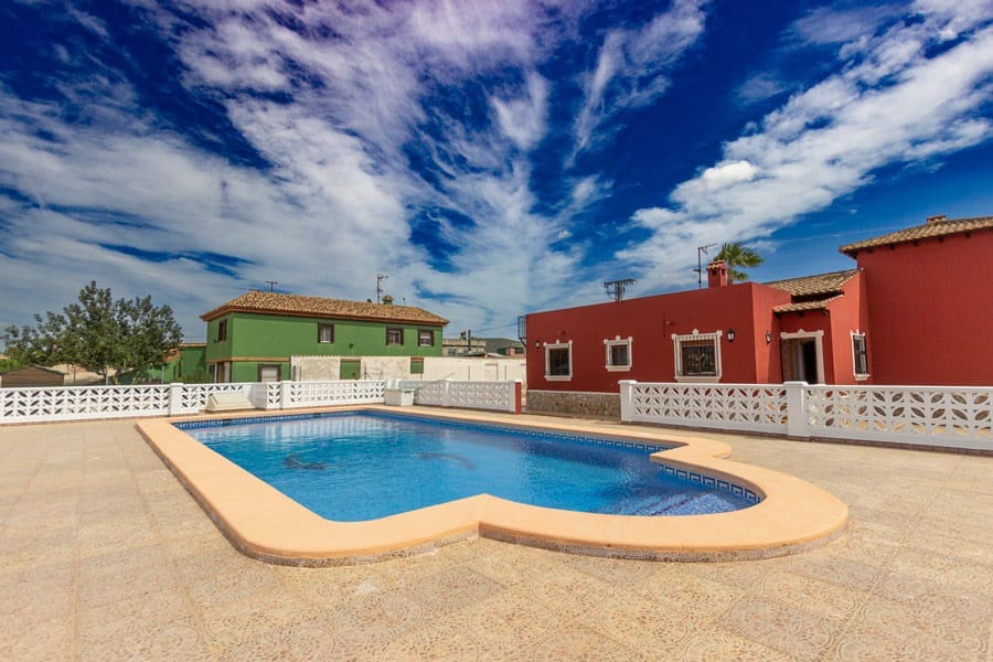 3 sypialnia Finka/Dom wiejski na sprzedaż w Orihuela z basenem garażem - 295 000 € (Ref: 9000342)