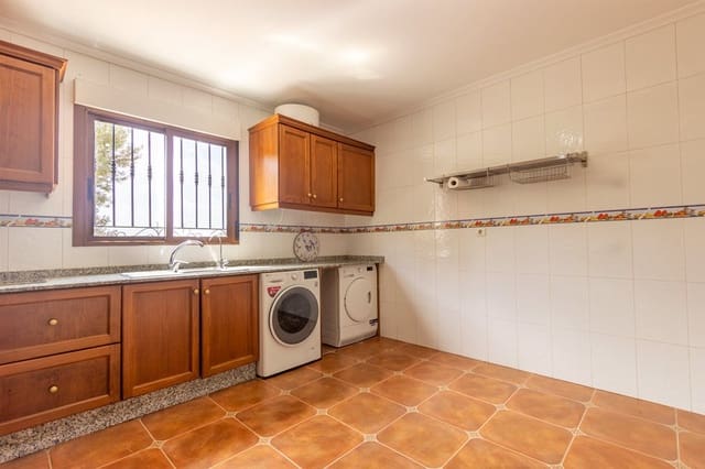 3 bedroom Finca/Country House for sale in Orihuela with pool garage - € 295,000 (Ref: 9000342)