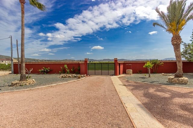 3 bedroom Finca/Country House for sale in Orihuela with pool garage - € 295,000 (Ref: 9000342)