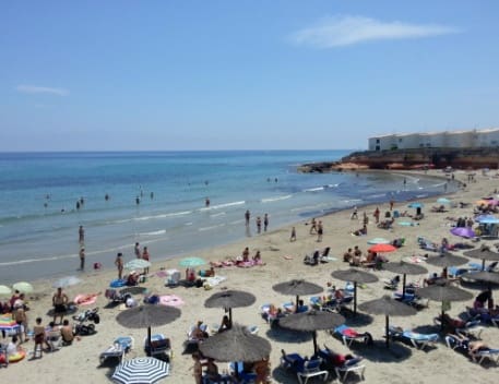 3 sypialnia Finka/Dom wiejski na sprzedaż w Orihuela z basenem garażem - 295 000 € (Ref: 9000342)