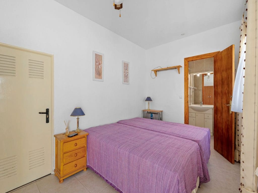 3 makuuhuone Huoneisto myytävänä paikassa Benimar mukana uima-altaan - 158 500 € (Ref: 9028671)