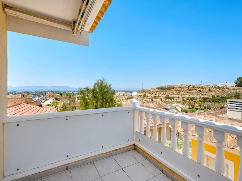 3 makuuhuone Huoneisto myytävänä paikassa Benimar mukana uima-altaan - 158 500 € (Ref: 9028671)