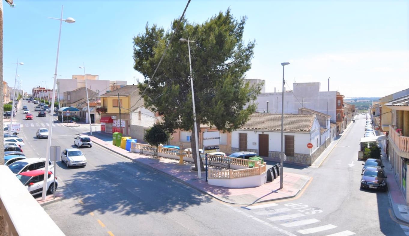 3 makuuhuone Huoneisto myytävänä paikassa Benimar mukana uima-altaan - 158 500 € (Ref: 9028671)