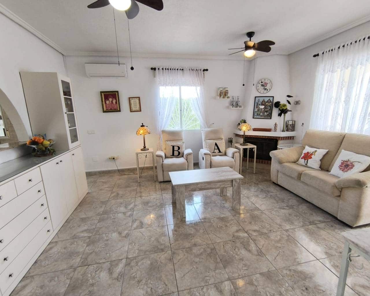 3 Zimmer Villa zu verkaufen in Ciudad Quesada mit Pool Garage - 365.000 € (Ref: 9086406)