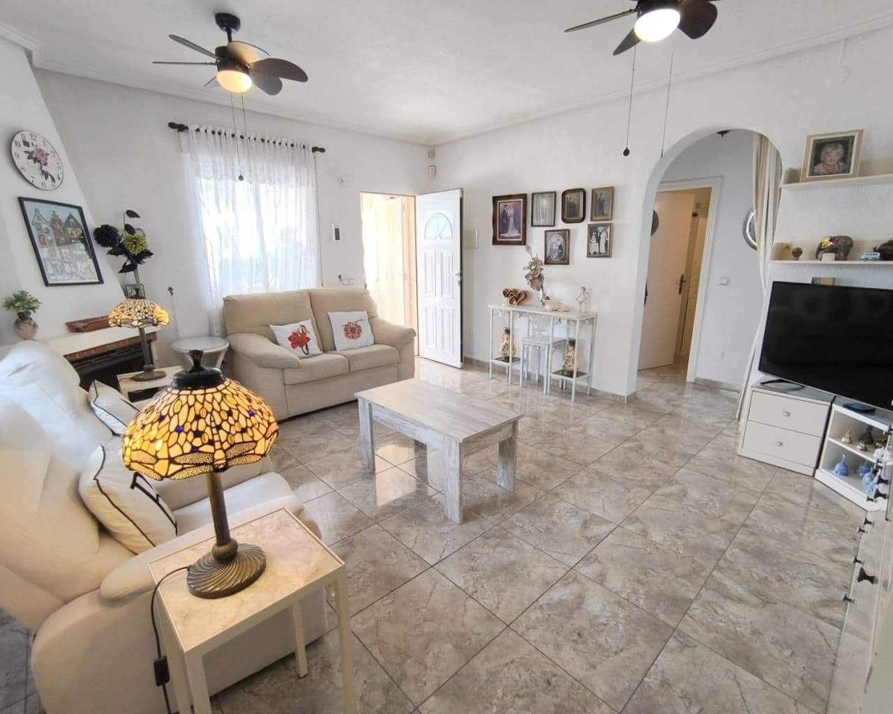 3 Zimmer Villa zu verkaufen in Ciudad Quesada mit Pool Garage - 365.000 € (Ref: 9086406)