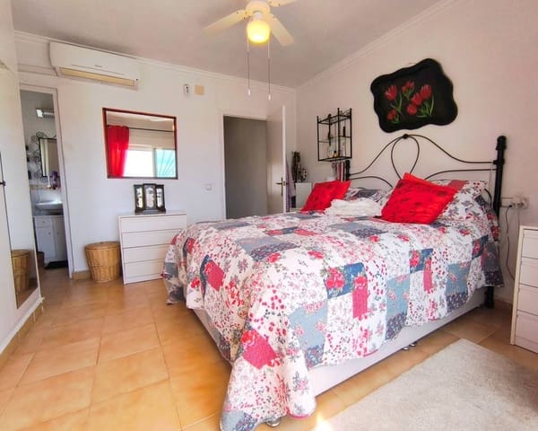 3 Zimmer Villa zu verkaufen in Ciudad Quesada, Rojales mit Pool Garage - 365.000 € (Ref: 9086406)