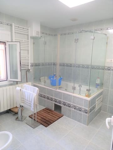 6 chambre Villa/Maison à vendre à Guardamar del Segura avec piscine - 900 000 € (Ref: 9088328)