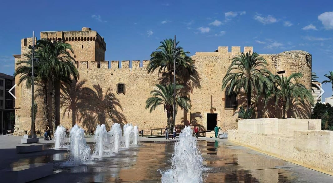 3 bedroom Finca/Country House for sale in Elche / Elx with pool - € 435,000 (Ref: 9127890)