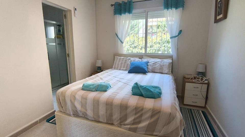 7 sypialnia Willa na sprzedaż w Ciudad Quesada z basenem garażem - 599 950 € (Ref: 9426073)