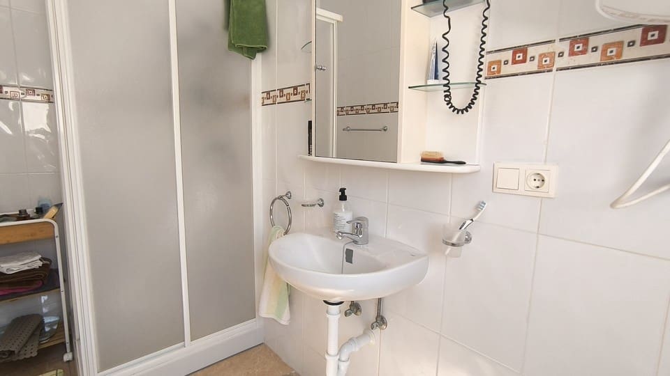 7 sypialnia Willa na sprzedaż w Ciudad Quesada z basenem garażem - 599 950 € (Ref: 9426073)
