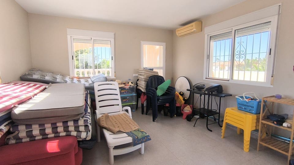 7 sypialnia Willa na sprzedaż w Ciudad Quesada z basenem garażem - 599 950 € (Ref: 9426073)