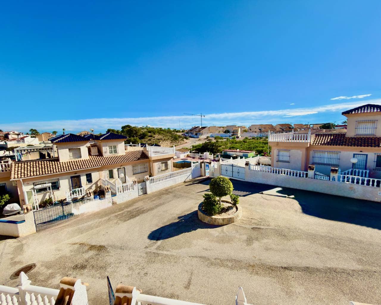 3 Zimmer Villa zu verkaufen in Ciudad Quesada mit Pool Garage - 200.000 € (Ref: 9426078)